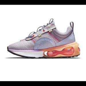 BNWT Nike Air Max 2021 Woman’s Size 7